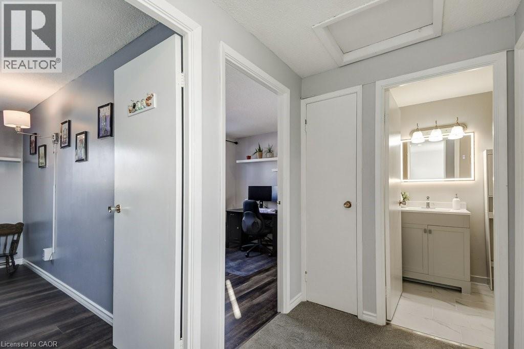 42 Frobisher Court, Cambridge, Ontario  N1R 6Z5 - Photo 20 - 40808241