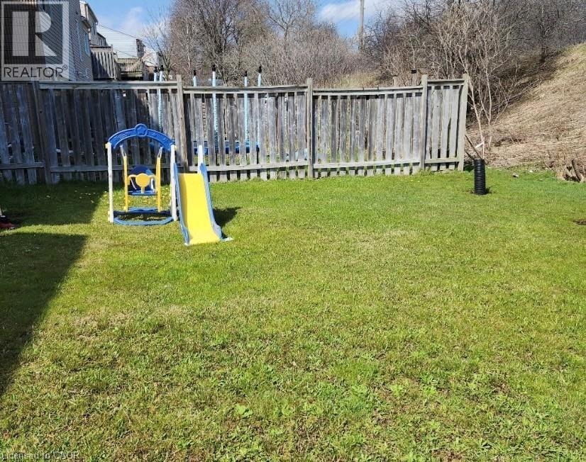 42 Frobisher Court, Cambridge, Ontario  N1R 6Z5 - Photo 37 - 40808241