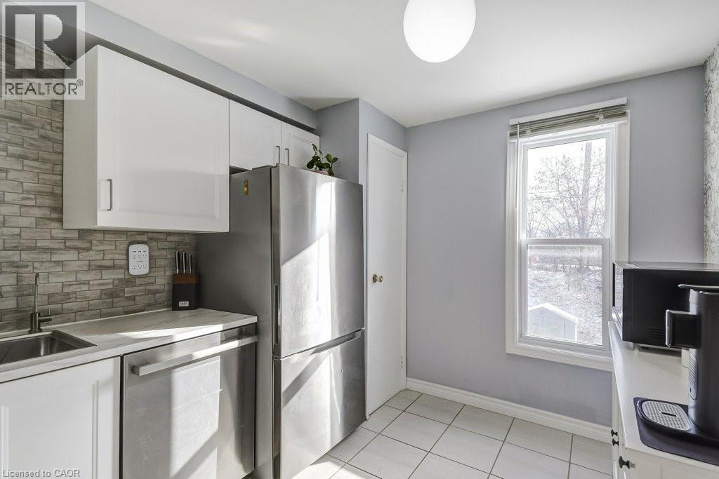 42 Frobisher Court, Cambridge, Ontario  N1R 6Z5 - Photo 13 - 40808241