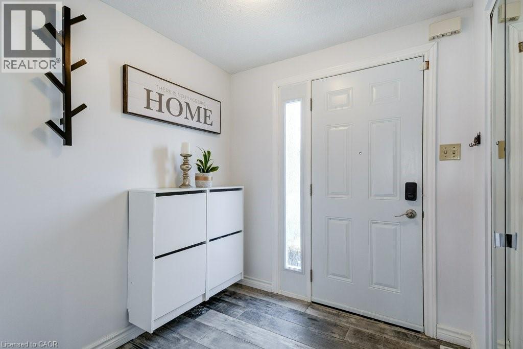 42 Frobisher Court, Cambridge, Ontario  N1R 6Z5 - Photo 2 - 40808241