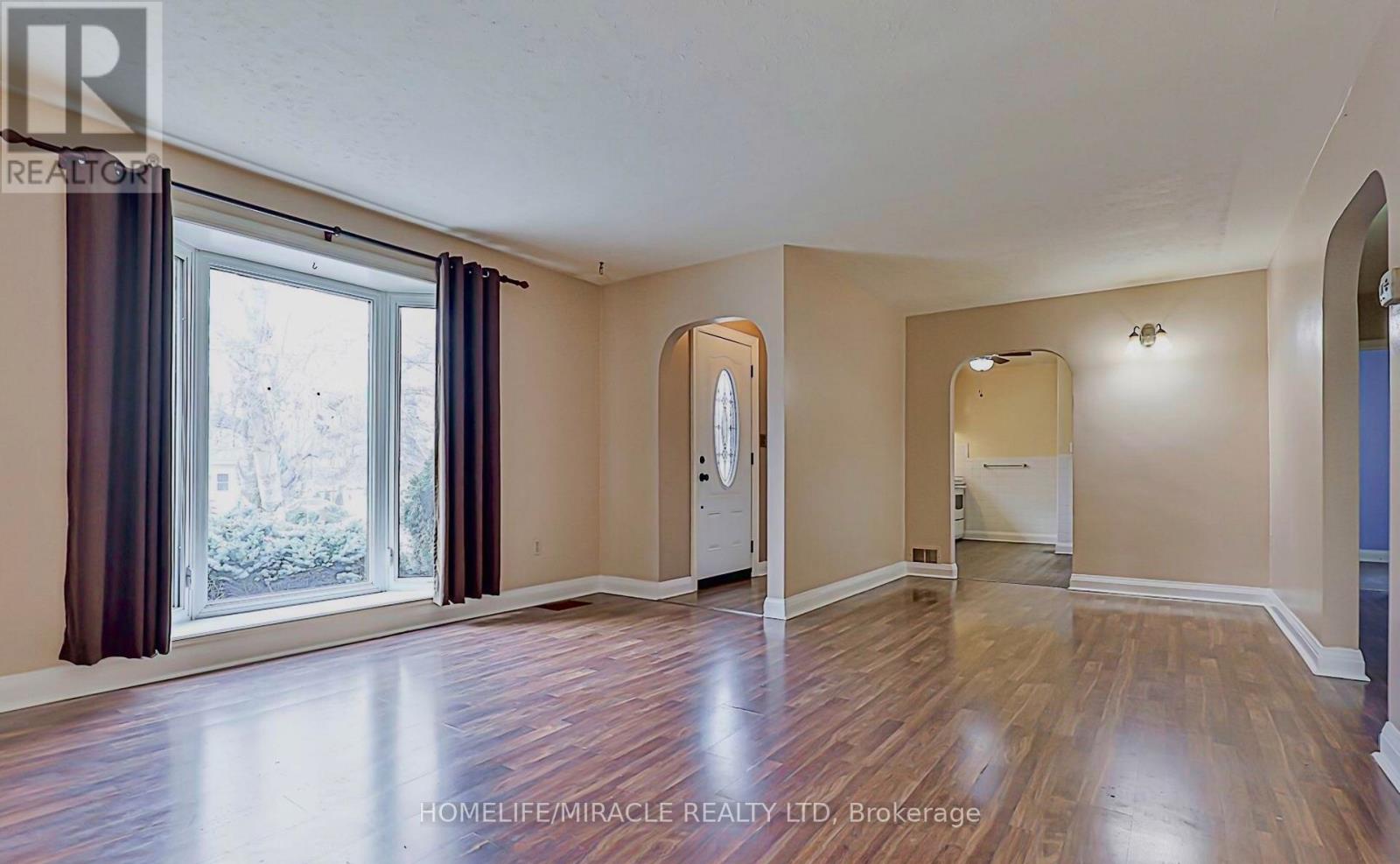 19 Herbert Avenue, Oshawa, Ontario  L1G 3Y7 - Photo 7 - E12796138