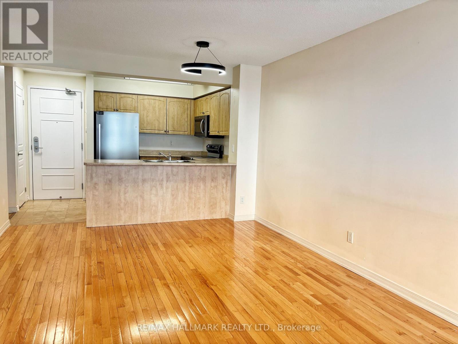 1210 - 310 Red Maple Road, Richmond Hill, Ontario  L4C 0T7 - Photo 7 - N12840004