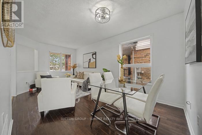 121 Willow Park Drive, Brampton, Ontario  L6R 2N3 - Photo 6 - W12905686