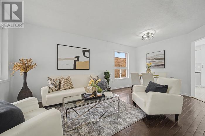 121 Willow Park Drive, Brampton, Ontario  L6R 2N3 - Photo 7 - W12905686