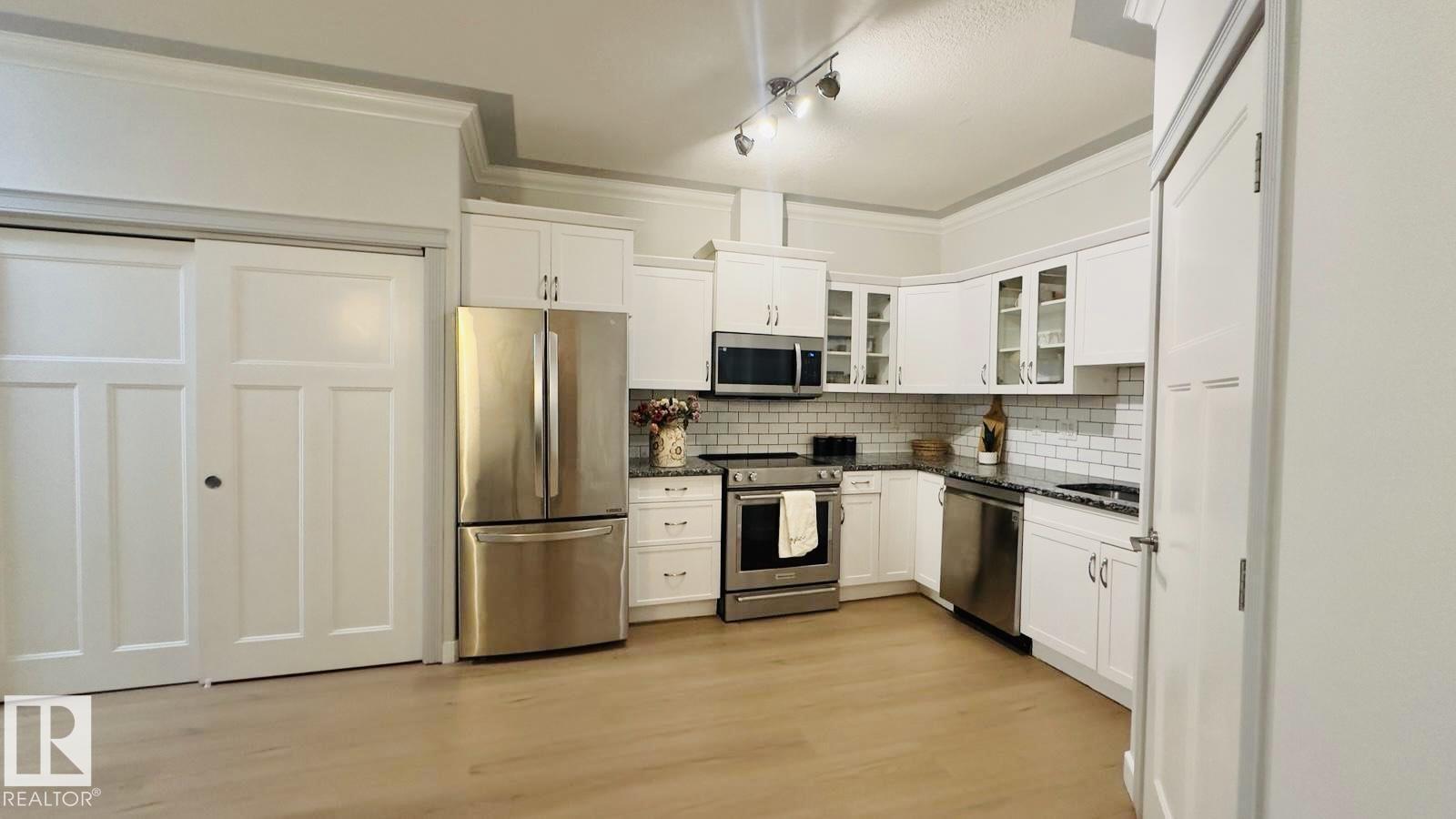 #113 16235 51 St Nw, Edmonton, Alberta  T5Y 0V3 - Photo 3 - E4478579