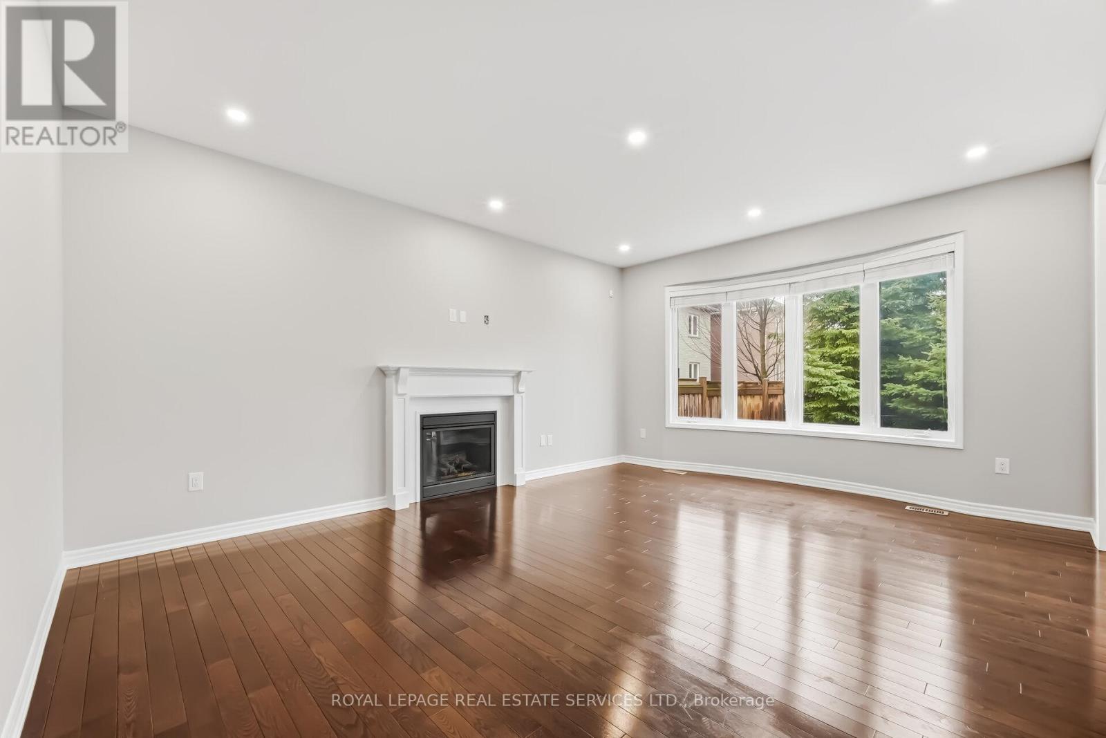 2383 Calloway Drive, Oakville, Ontario  L6M 0C1 - Photo 13 - W12906760