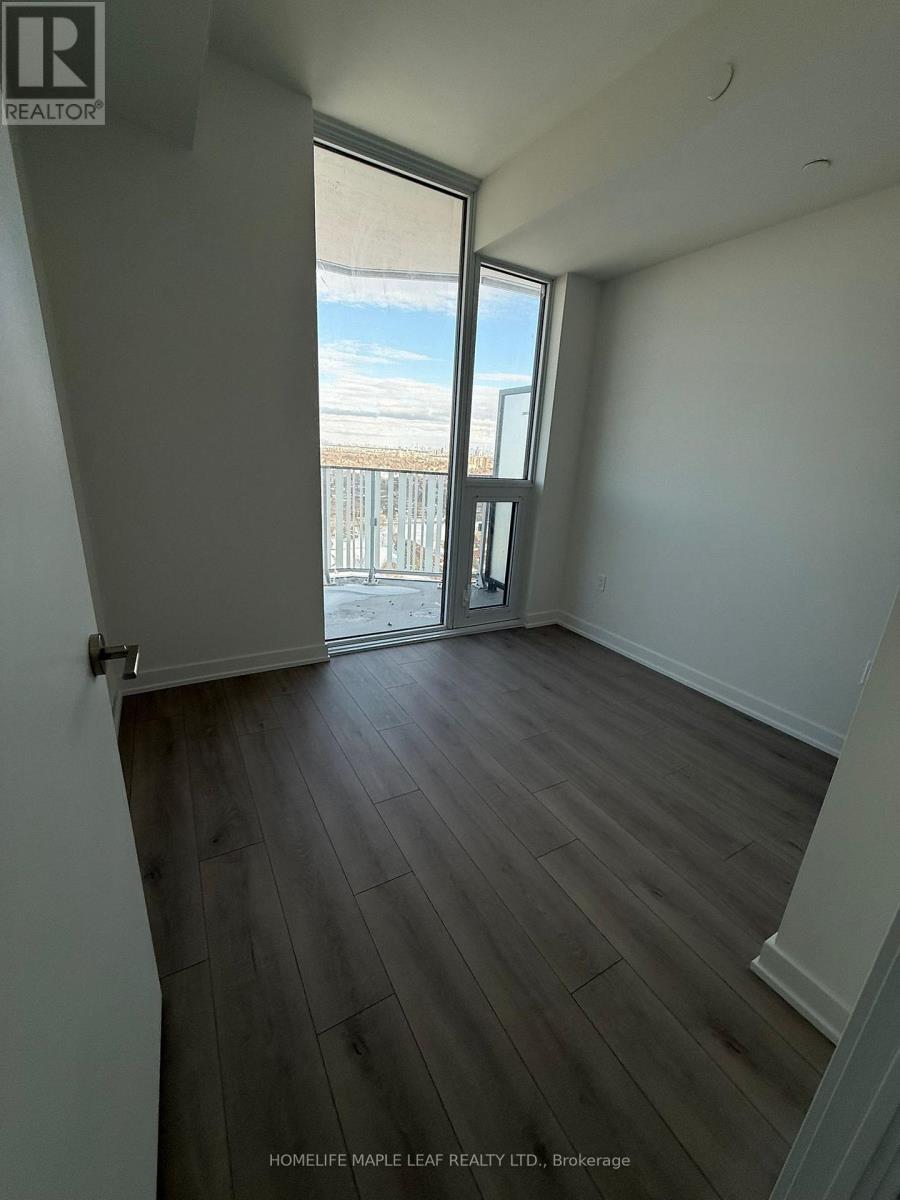 1904 - 1 Fairview Road E, Mississauga, Ontario  L5A 4C6 - Photo 10 - W12906786