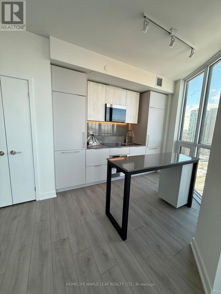 1904 - 1 Fairview Road E, Mississauga, Ontario  L5A 4C6 - Photo 3 - W12906786