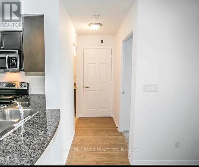 901 - 4900 Glen Erin Drive, Mississauga, Ontario  L5M 7S2 - Photo 3 - W12906788