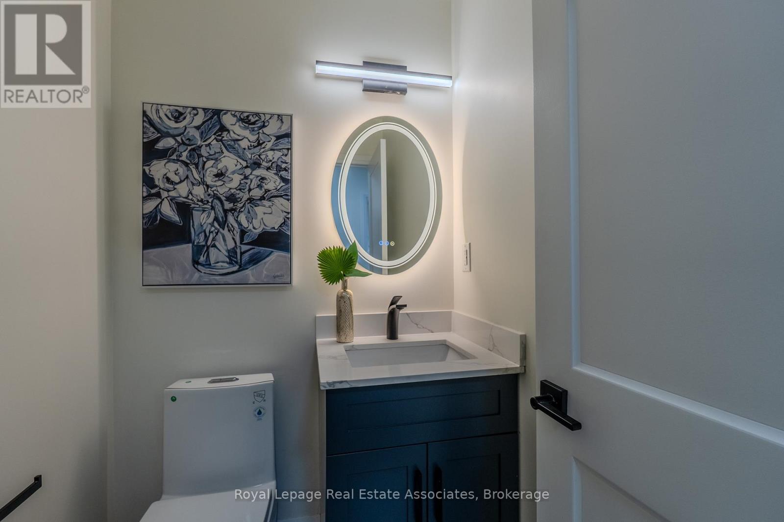 191 Genesee Drive, Oakville, Ontario L6H 5Y7 - Photo 13 - W12906812