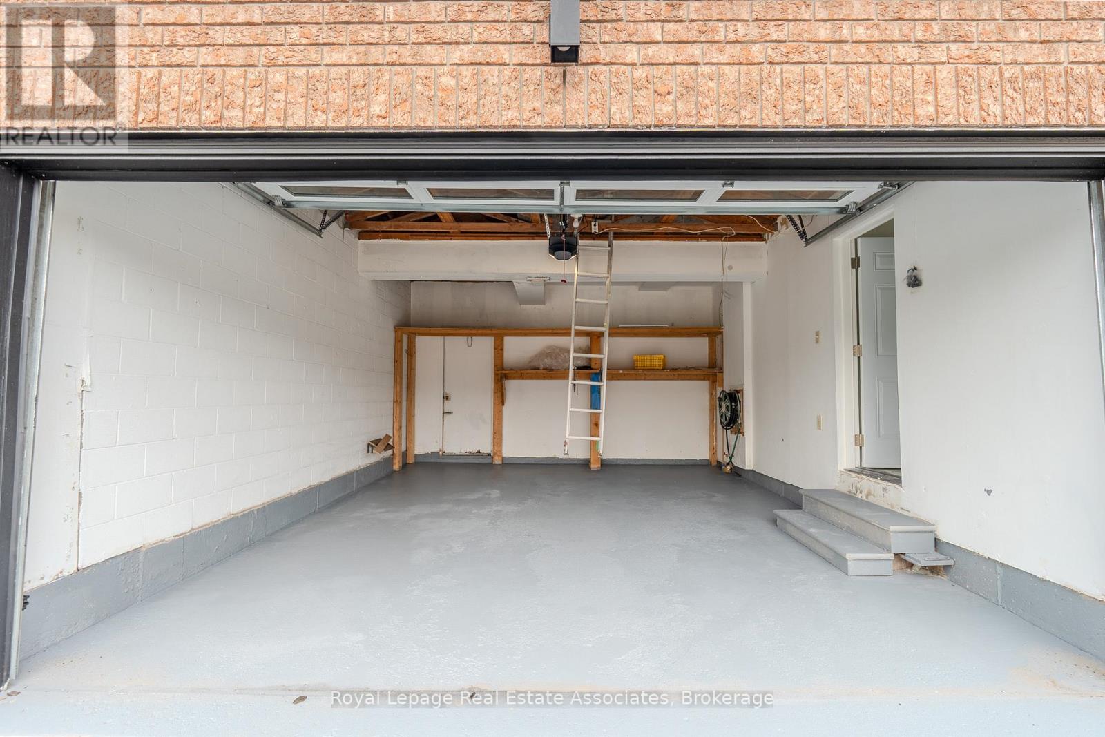 191 Genesee Drive, Oakville, Ontario L6H 5Y7 - Photo 34 - W12906812