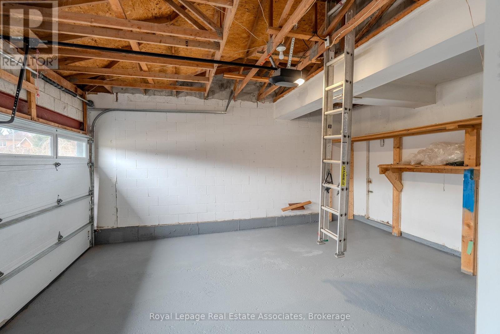 191 Genesee Drive, Oakville, Ontario L6H 5Y7 - Photo 35 - W12906812