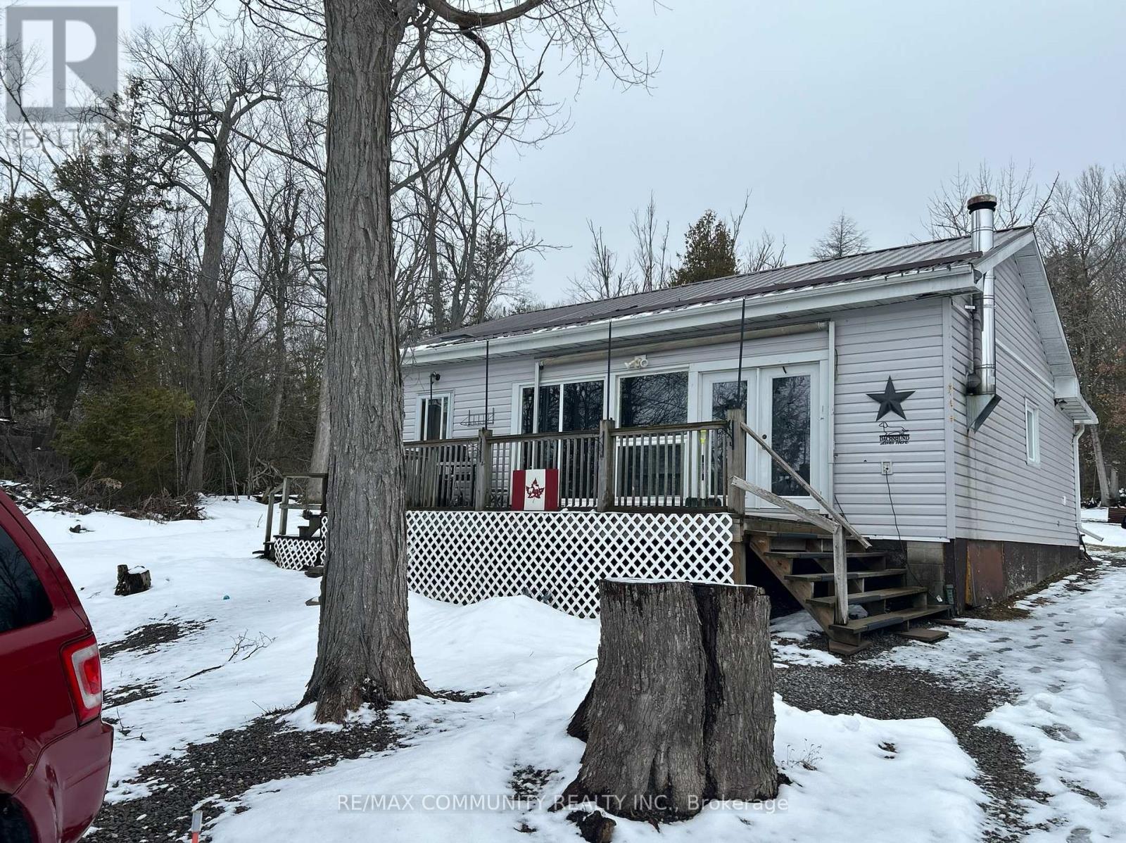 666 NORTH SHORE DRIVE E, Otonabee-South Monaghan, Ontario