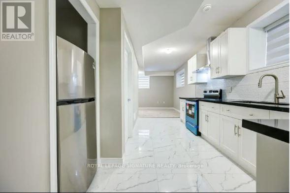 Bsmt - 54 Spachman Street, Kitchener, Ontario N2R 0N5 - Photo 3 - X12906782