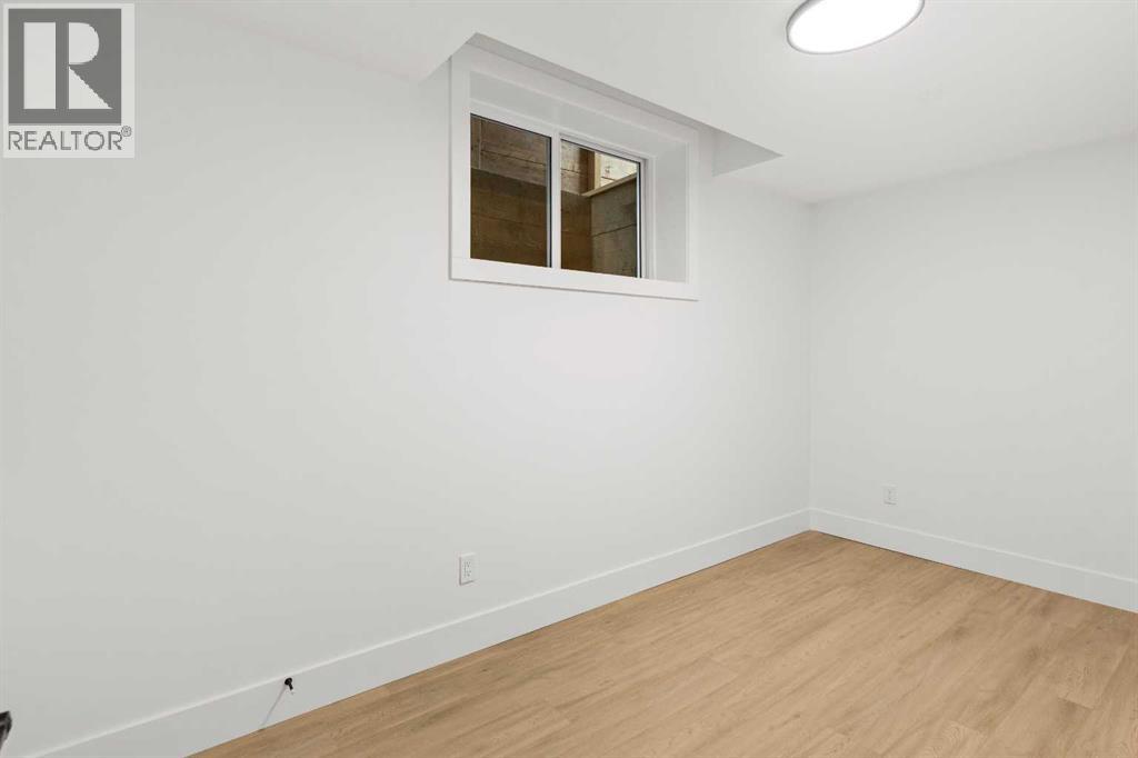 2413 25 Avenue NW, Calgary, Alberta  T2M 2C6 - Photo 17 - A2286319