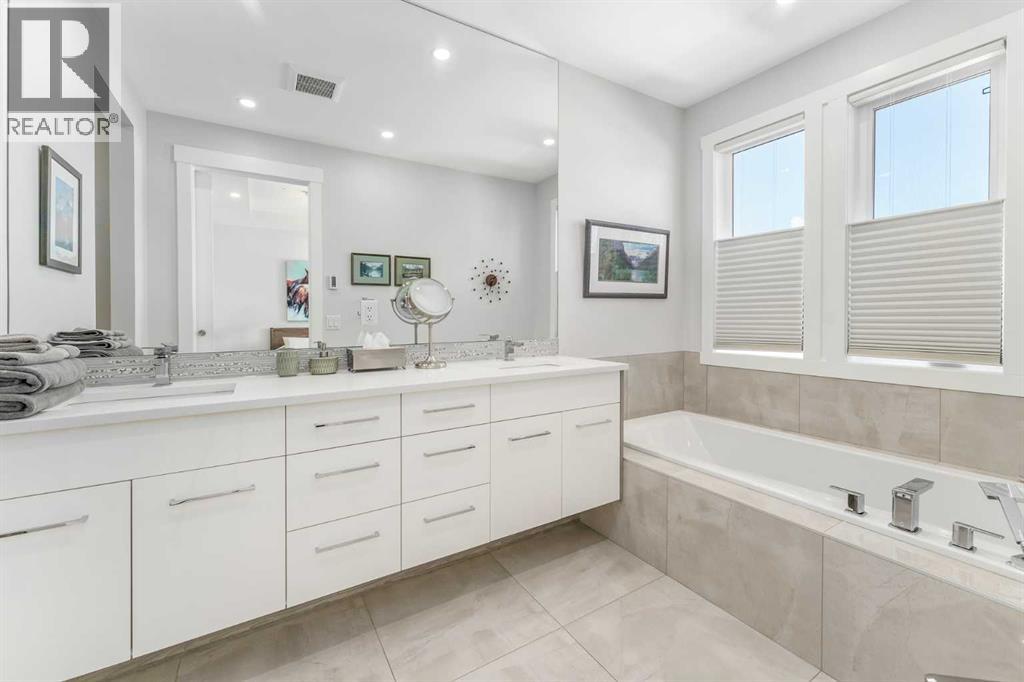 2432 32 Street SW, Calgary, Alberta  T3E 2R7 - Photo 27 - A2288217