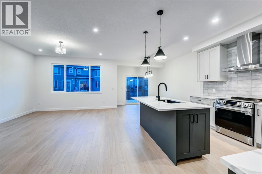 891 Langholm Drive Se, Airdrie, Alberta  T4A 3R2 - Photo 6 - A2294195