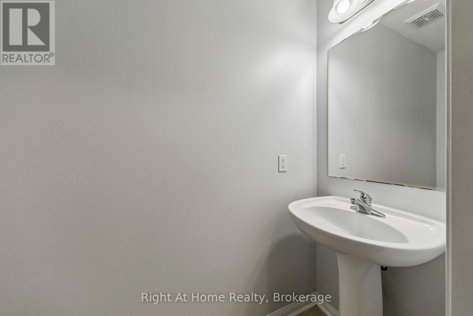 650 Frank Place, Milton, Ontario  L9T 0P8 - Photo 6 - W12754344