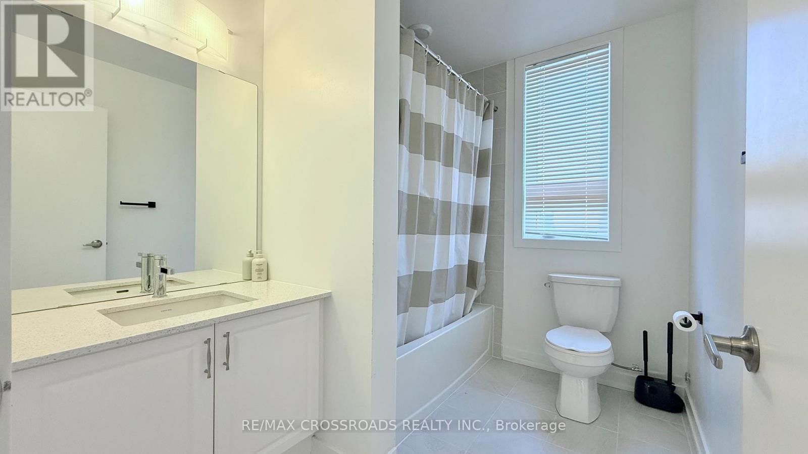 102 - 370 D Red Maple Road, Richmond Hill, Ontario  L4C 6P5 - Photo 14 - N12906818