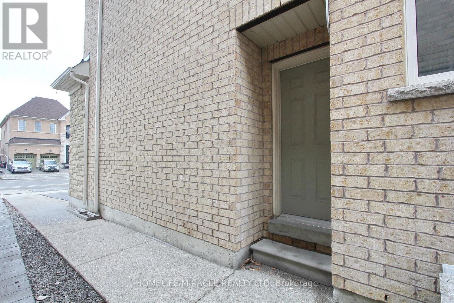 324 Chatfield Drive, Vaughan, Ontario  L4H 3R7 - Photo 43 - N12902692