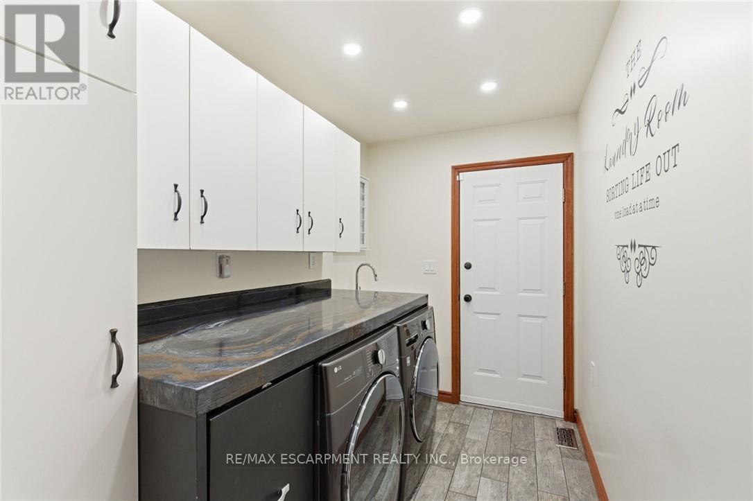 3810 River Road, Haldimand, Ontario  N3W 2K7 - Photo 15 - X12906820