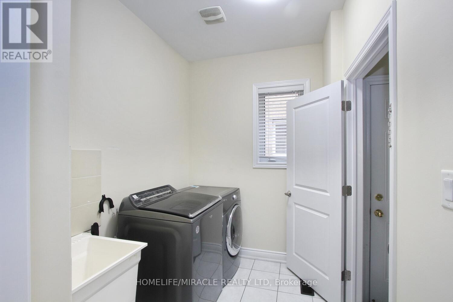 324 Chatfield Drive, Vaughan, Ontario  L4H 3R7 - Photo 26 - N12902692