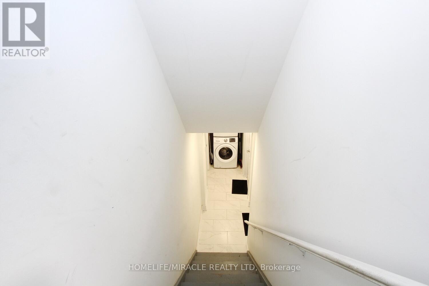 324 Chatfield Drive, Vaughan, Ontario  L4H 3R7 - Photo 42 - N12902692