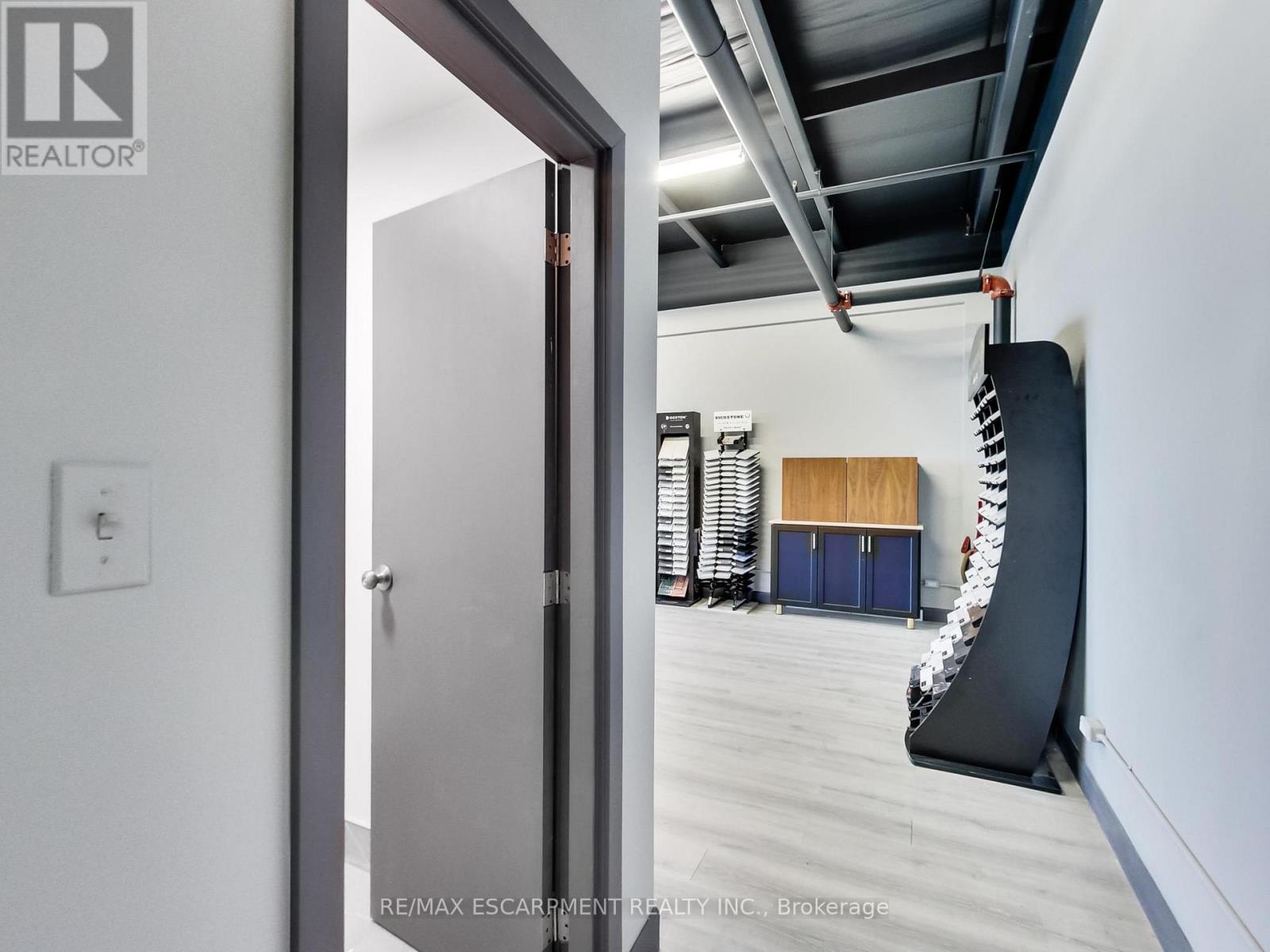 104 - 1100 South Service Road, Hamilton, Ontario  L8E 0C5 - Photo 29 - X12833202