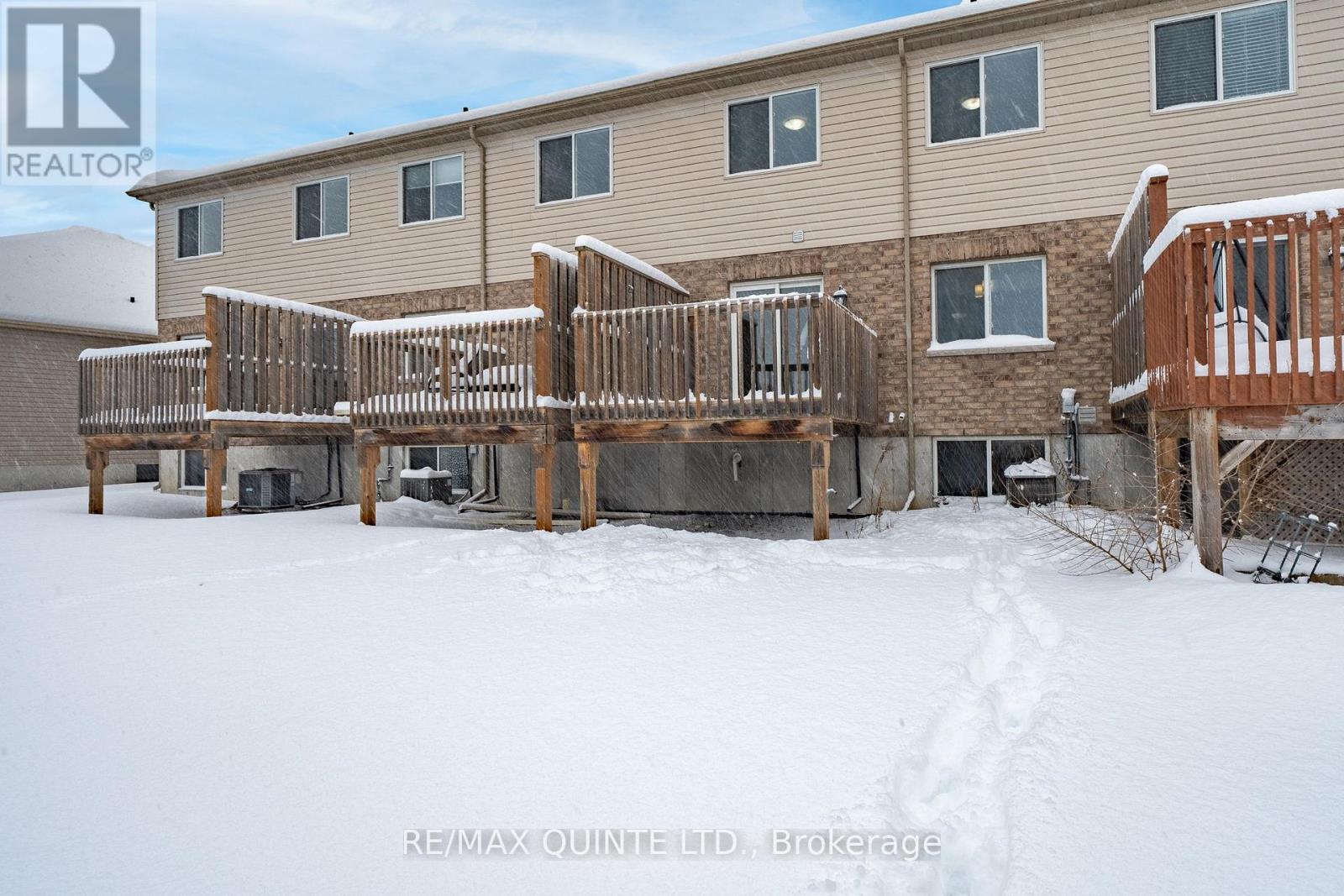 77 Mountain Ash Drive, Belleville (Thurlow Ward), Ontario  K8N 0E3 - Photo 35 - X12906846