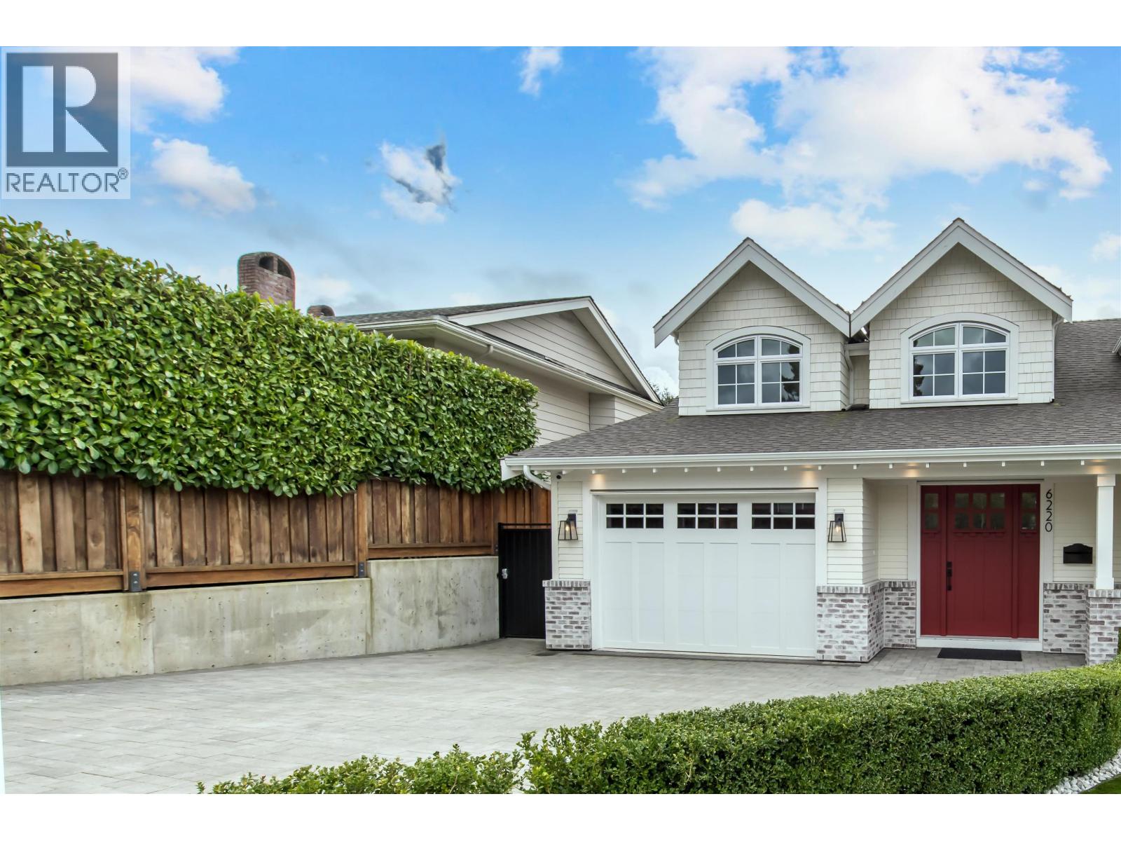 6220 LOCHDALE STREET, Burnaby, British Columbia