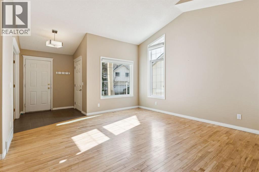 363 Prominence Heights Sw, Calgary, Alberta  T3H 2Z6 - Photo 5 - A2294438