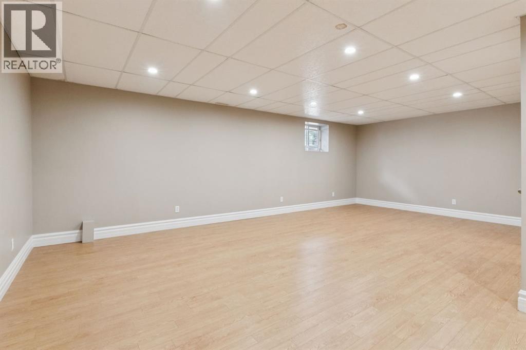 363 Prominence Heights Sw, Calgary, Alberta  T3H 2Z6 - Photo 25 - A2294438