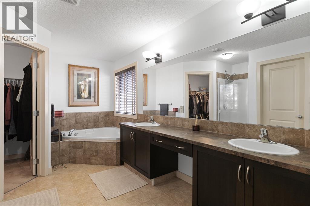 125 Seagreen Manor, Chestermere, Alberta  T1X 0E7 - Photo 21 - A2295360