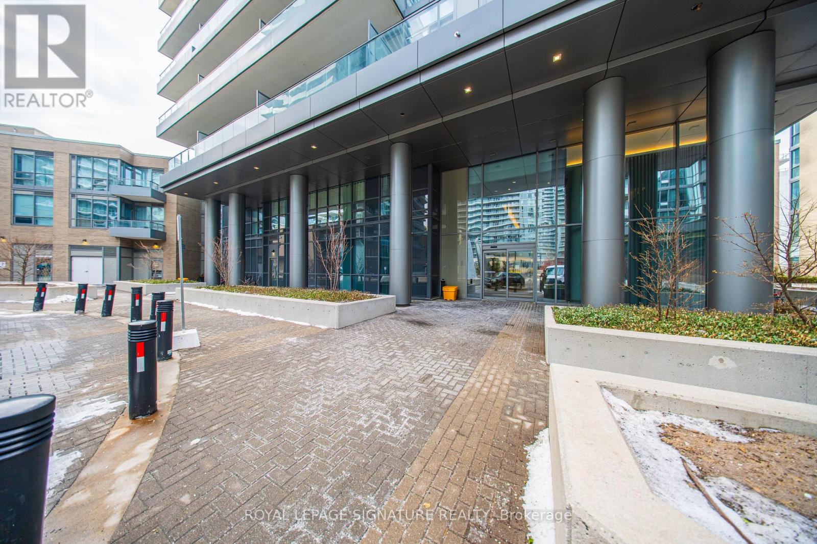 304 - 50 FOREST MANOR ROAD, Toronto, Ontario