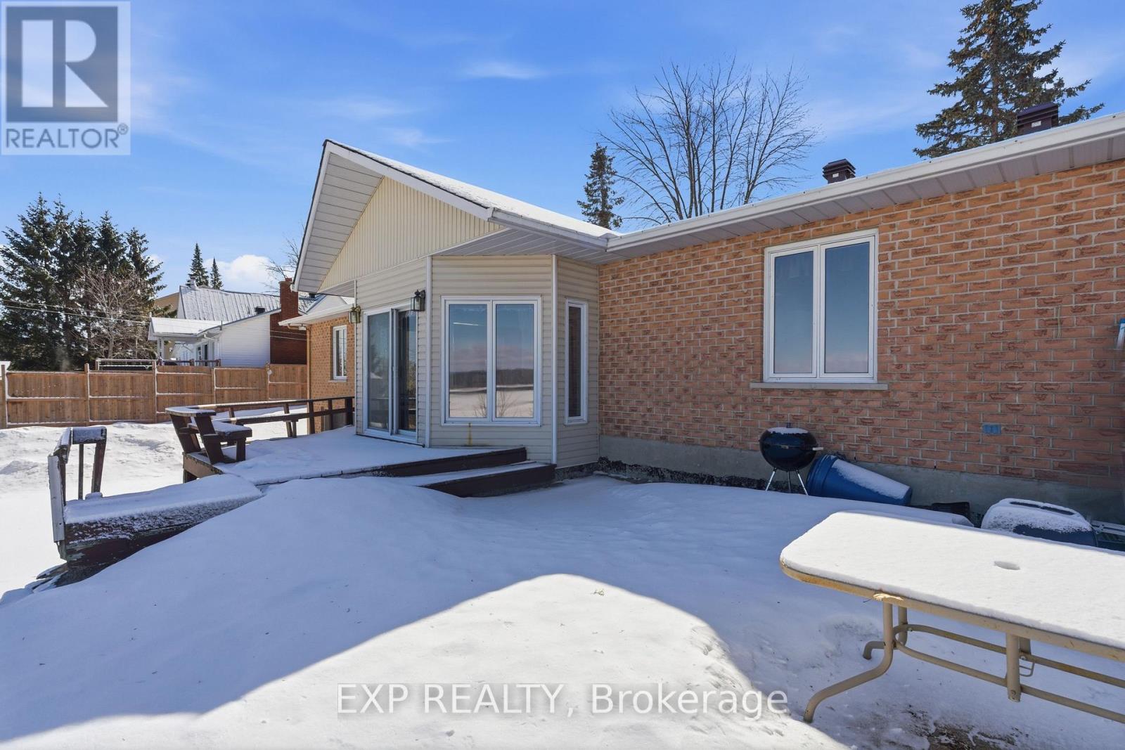 3145 Principale Street, Alfred And Plantagenet, Ontario  K0A 3K0 - Photo 47 - X12905236