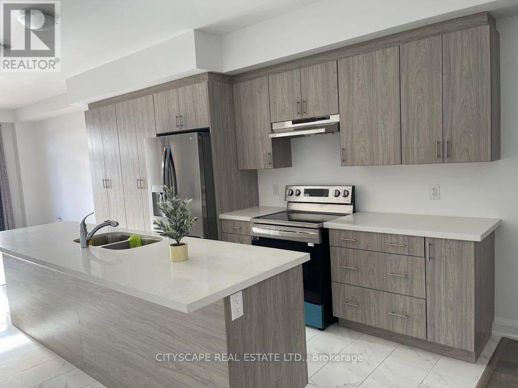 15 Barnyard Trail, Barrie, Ontario  L9J 0Y1 - Photo 6 - S12906850