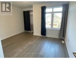 15 BARNYARD TRAIL, Barrie, Ontario