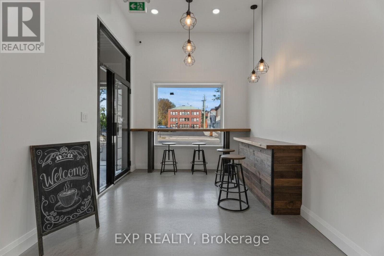 93 John Street S, Hamilton, Ontario  L8N 2C2 - Photo 7 - X12831838