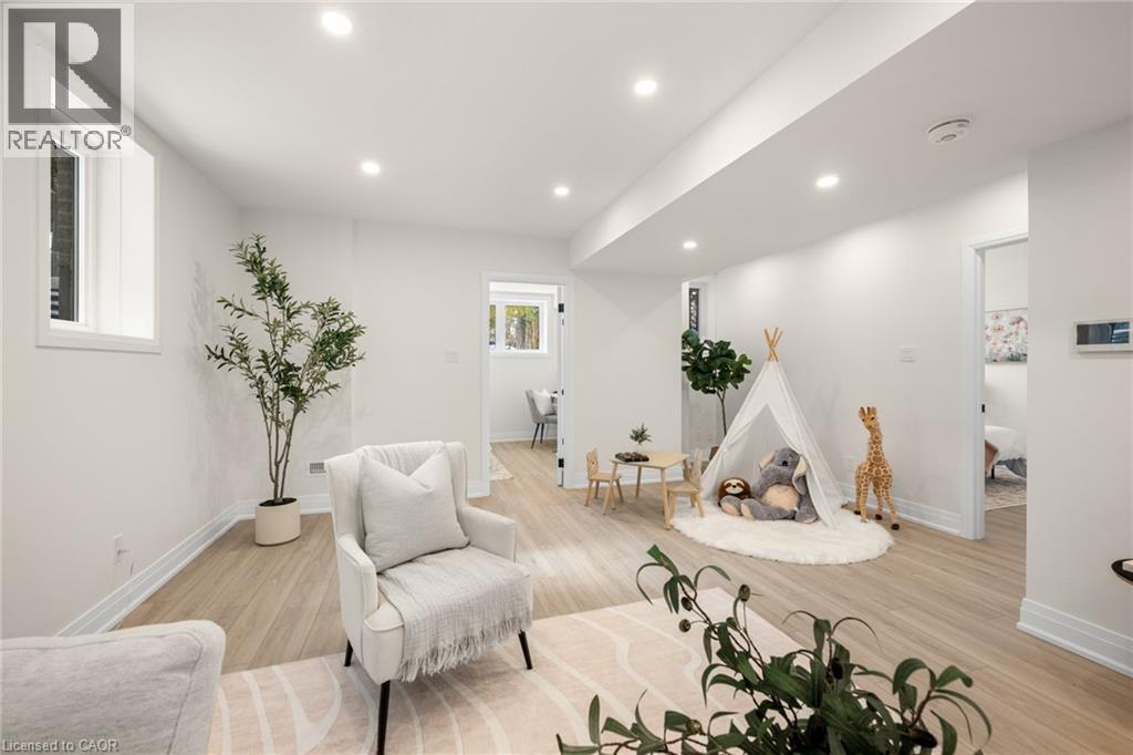 82 Chalmers Street N, Cambridge, Ontario  N1R 5B8 - Photo 30 - 40803094