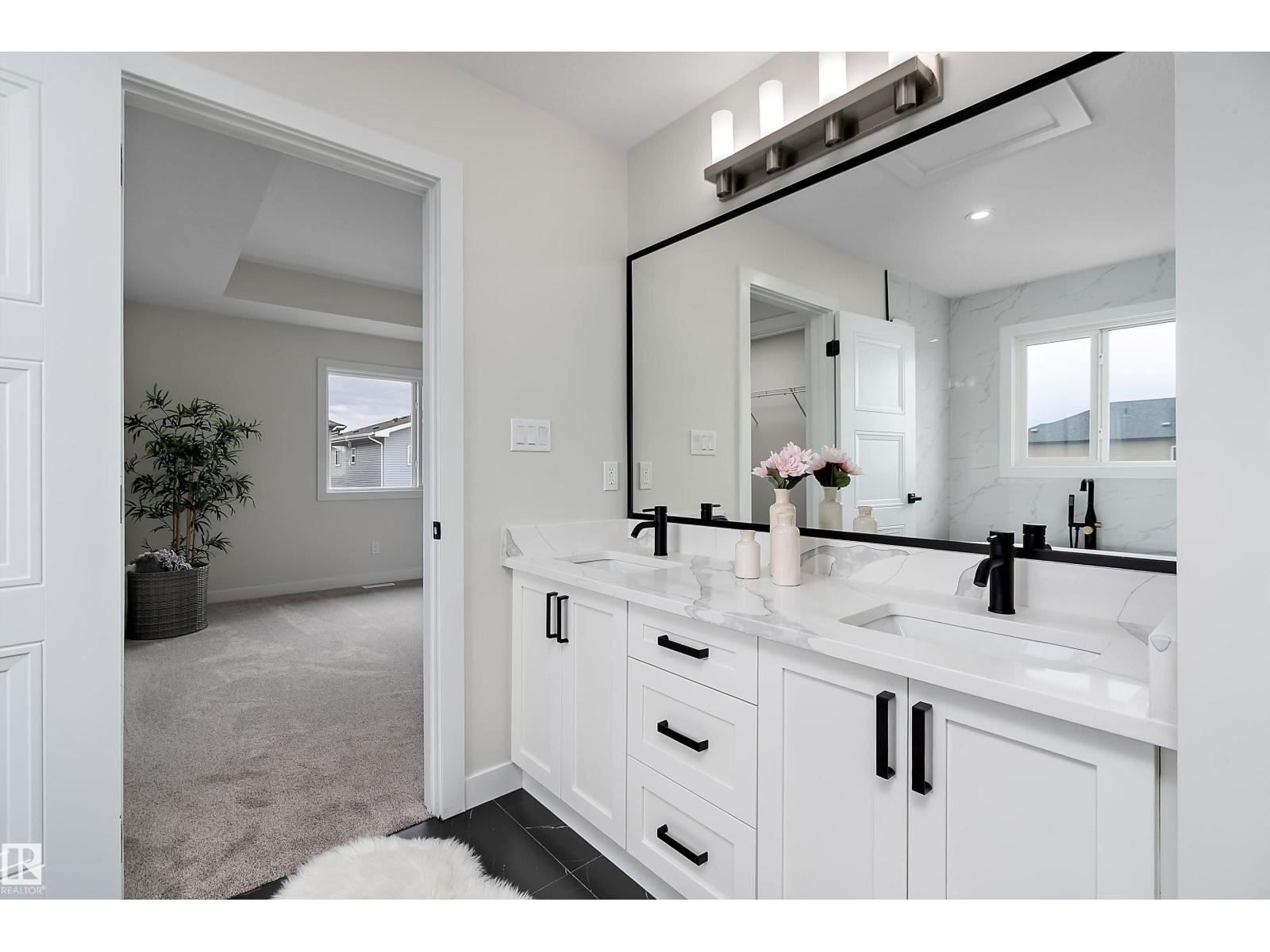 292 Fraser Wy Nw, Edmonton, Alberta  T5Y 6C4 - Photo 32 - E4478583