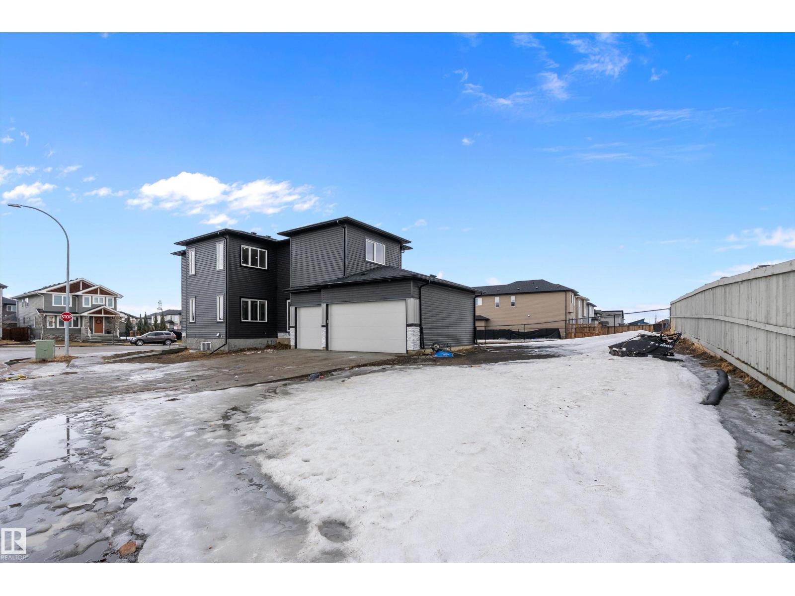 292 Fraser Wy Nw, Edmonton, Alberta  T5Y 6C4 - Photo 47 - E4478583