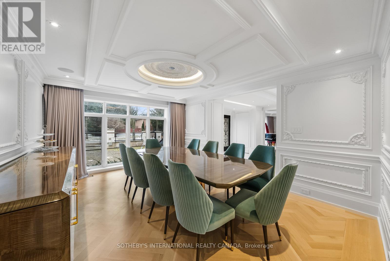 1347 Queen Victoria Avenue, Mississauga, Ontario  L5N 3N2 - Photo 15 - W12906842