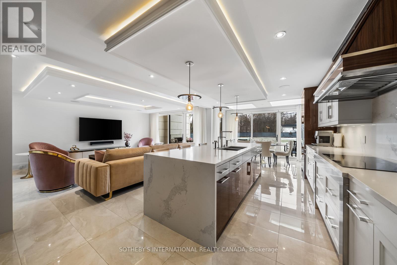 1347 Queen Victoria Avenue, Mississauga, Ontario  L5N 3N2 - Photo 18 - W12906842