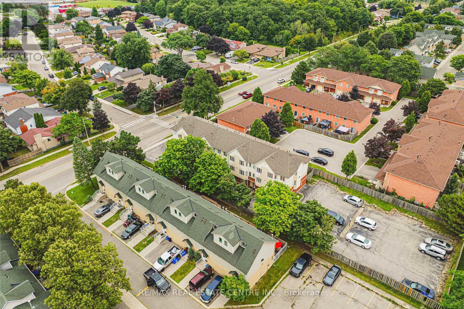 3 - 266 Limeridge Road E, Hamilton, Ontario  L9A 2S7 - Photo 25 - X12906856