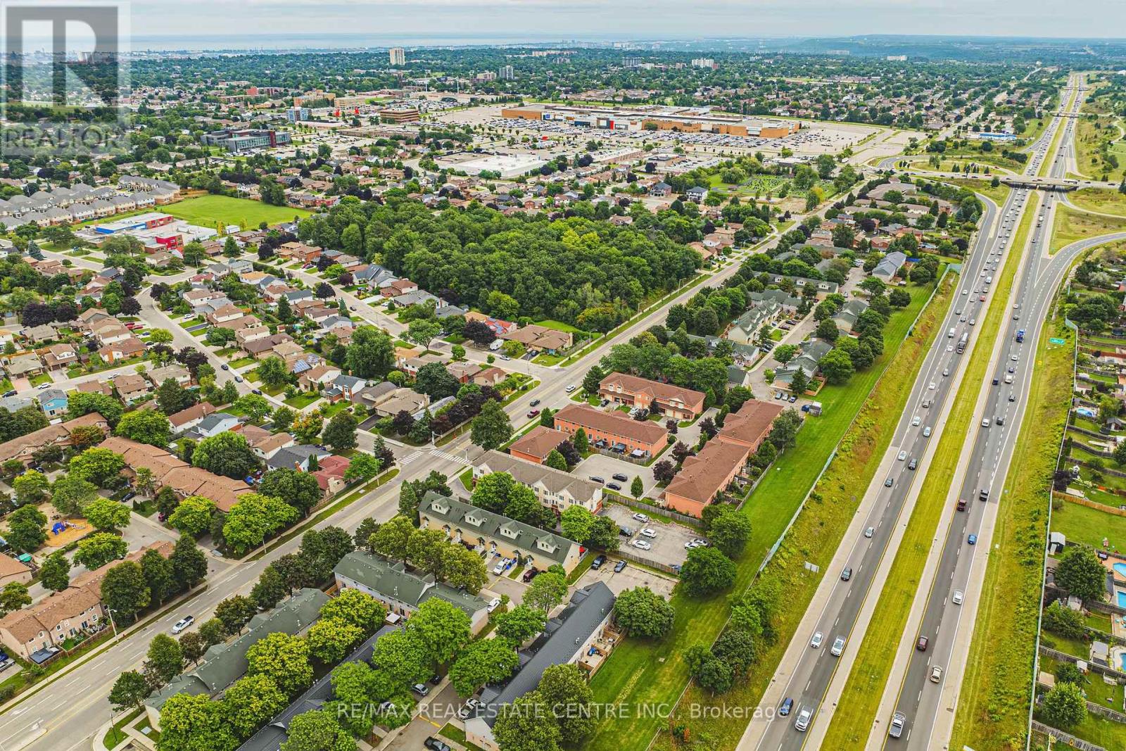 3 - 266 Limeridge Road E, Hamilton, Ontario  L9A 2S7 - Photo 31 - X12906856