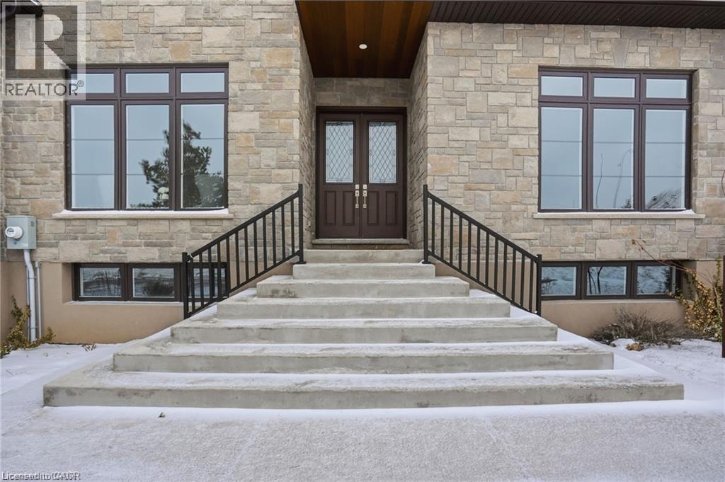 986 Highway 8, Hamilton, Ontario  L9H 5E1 - Photo 5 - 40813291