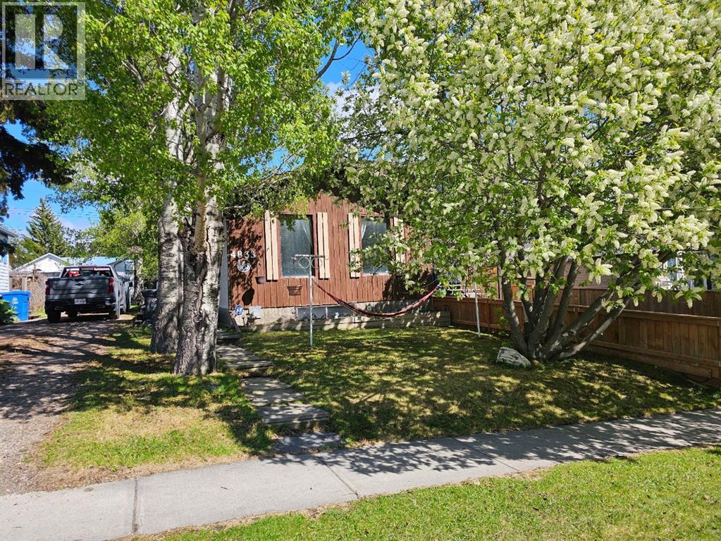 4833 47 Street, Rocky Mountain House, Alberta
