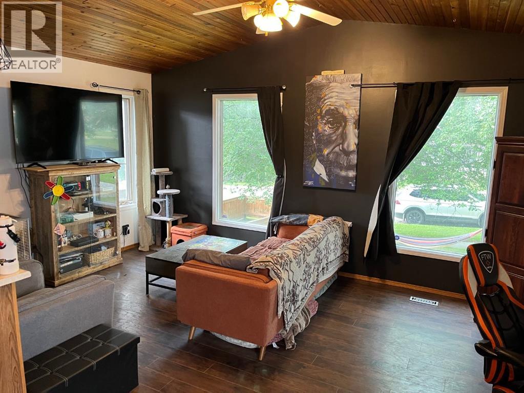 4833 47 Street, Rocky Mountain House, Alberta  T4T 1A6 - Photo 7 - A2279708