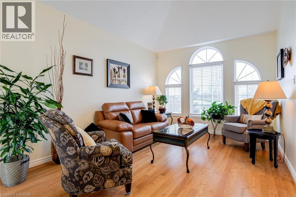 82 Vansickle Road, St. Catharines, Ontario  L2S 3Y6 - Photo 6 - 40813940