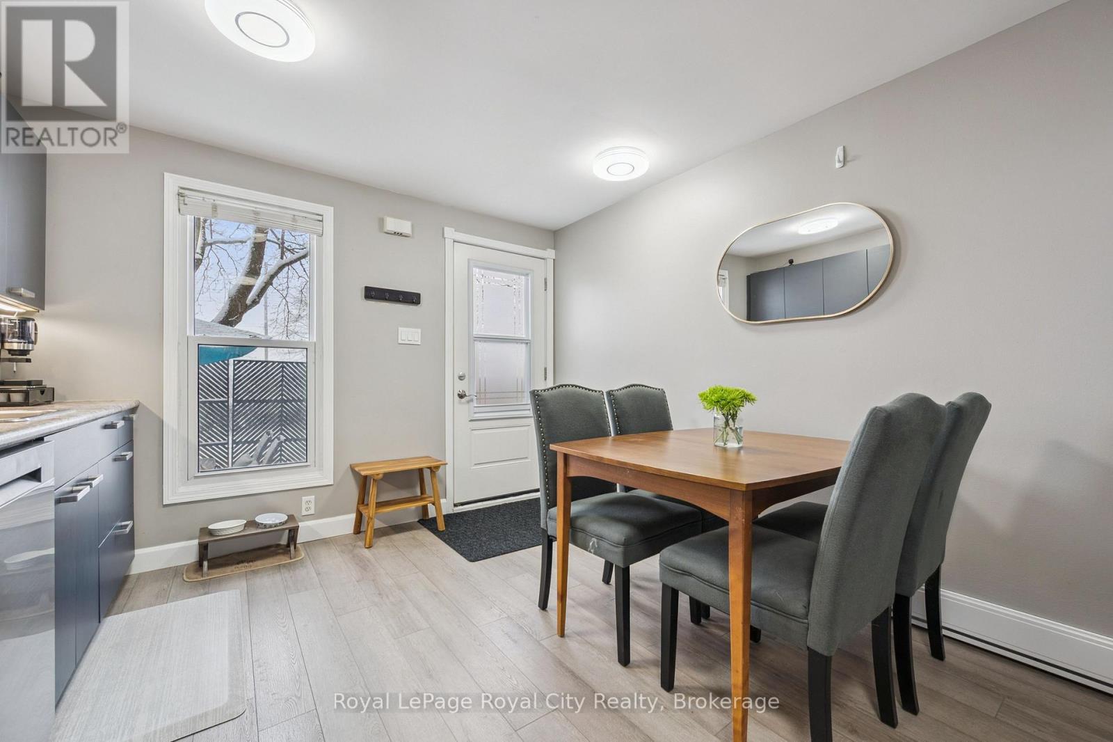 8 - 86 Burns Drive, Guelph, Ontario  N1H 6V9 - Photo 7 - X12886720